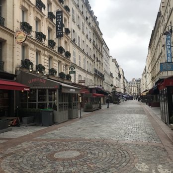 Le Petit Cler - Bistros Near Me - Paris, 75