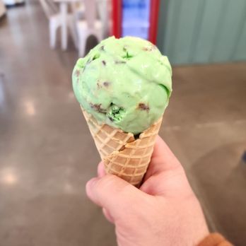 Molly's Frozen - Mint chip - Ice Cream & Frozen Yogurt Near Me - Des Moines, Iowa Molly's Frozen - Mint chip - Ice Cream & Frozen Yogurt Near Me - Des Moines, Iowa