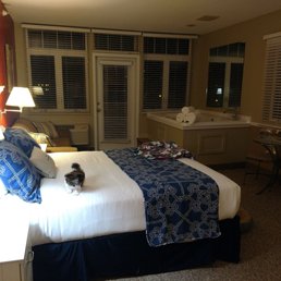 The room is comfortable and cute! The room is comfortable and cute!