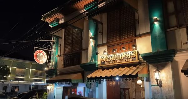 Cafe Uno Vigan by null