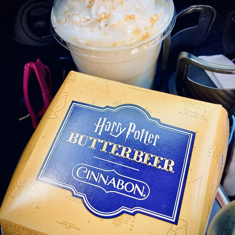 Cinnabon - Limited edition promotional Butterbeer Chillata and Cinnabon - Bakeries Near Me - Reno, Nevada
