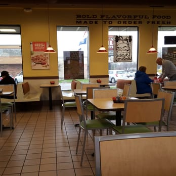 Del Taco - New dining room! Much needed. - Fast Food Near Me - Clawson, Michigan Del Taco - New dining room! Much needed. - Fast Food Near Me - Clawson, Michigan
