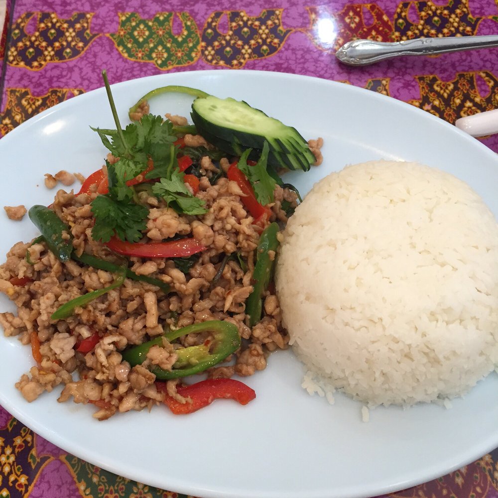 Ontar Thai Restaurant - Mint leaf chicken - Thai Near Me - Ontario, California Ontar Thai Restaurant - Mint leaf chicken - Thai Near Me - Ontario, California
