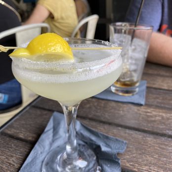 Over Under Public House - Lemmon drop - New American Near Me - Burbank, California