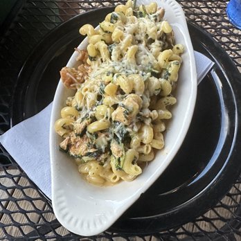 My Way Tavern - Creamy Spinach Mac - New American Near Me - Raleigh, North Carolina My Way Tavern - Creamy Spinach Mac - New American Near Me - Raleigh, North Carolina