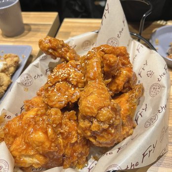 The Fry - Fried Chicken in "Sauce" - Chicken Shop Near Me - Scarborough, Ontario