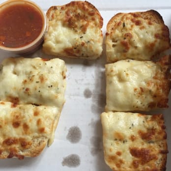 Pizza Capri - Garlic bread with geese was great with fresh garlic cloves - Pizza Near Me - Chicago, Illinois