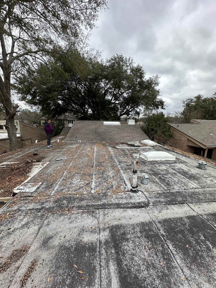 Slide of Skyline Roofing & Outdoor Living