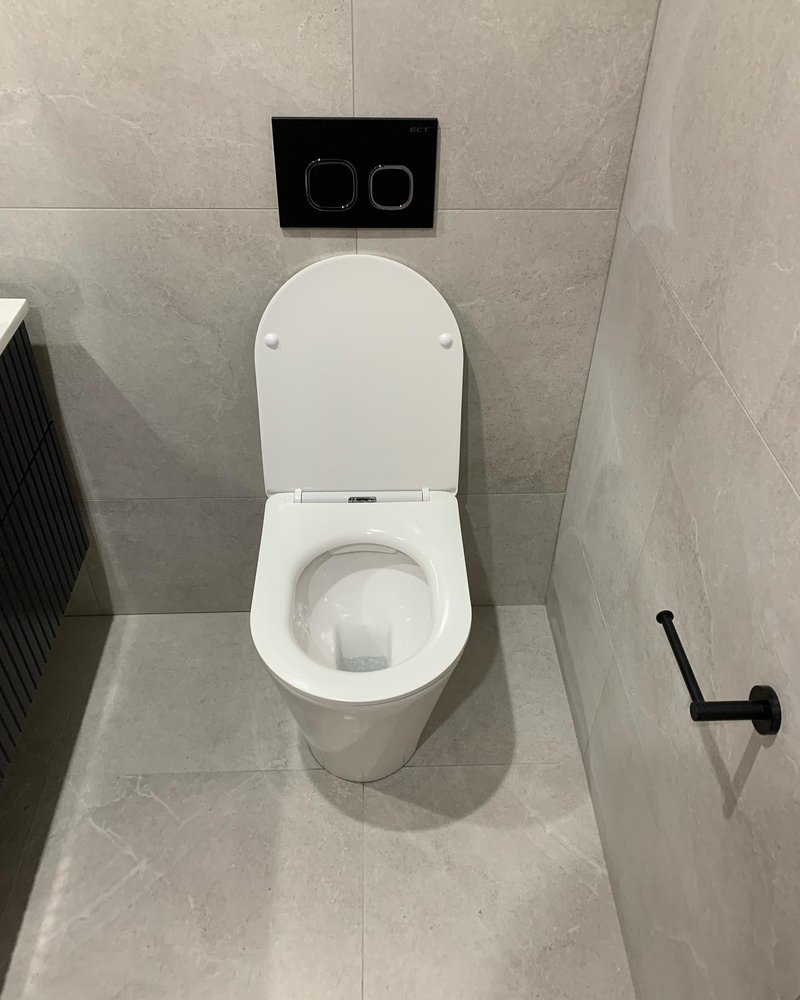 Slide of Established Plumbing and Heating