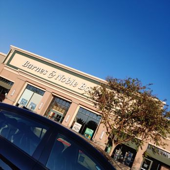 Barnes & Noble Booksellers - Bookstores Near Me - Bakersfield, California
