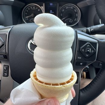Dairy Queen Grill & Chill - Medium Cone - Fast Food Near Me - Lafayette, Louisiana