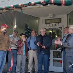 Northampton Farm Store - Ribbon cutting
