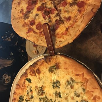 Blanco River Pizza Co - Pizza Near Me - Blanco, Texas