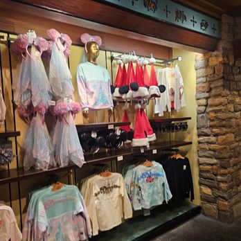 Discovery Trading Company - Souvenir Shops Near Me - Orlando, Florida