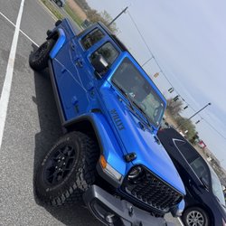 Danbury Hand Car Wash - They did a fantastic job on my jeep...highly recommend