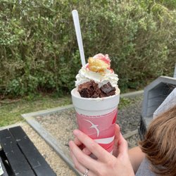Punks Ice Cream Shoppe - Twister!