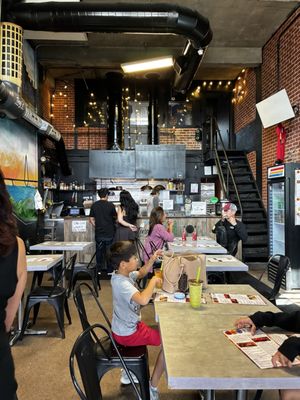 Ting’s Filipino Bistro by null