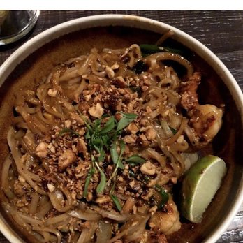 Modita - Pad thai - Sushi Bars Near Me - Indianapolis, Indiana
