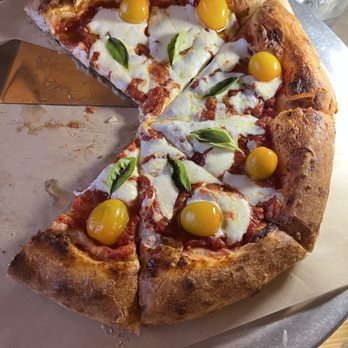 allmine - Pizza Near Me - Oceanside, California