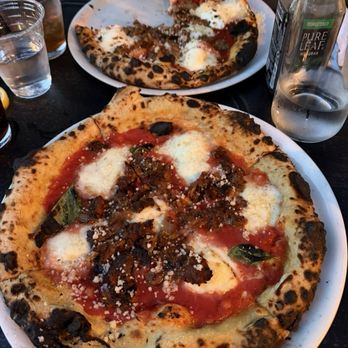 Brunetti Pizza Westhampton Beach - Italian Near Me - Westhampton Beach, New York