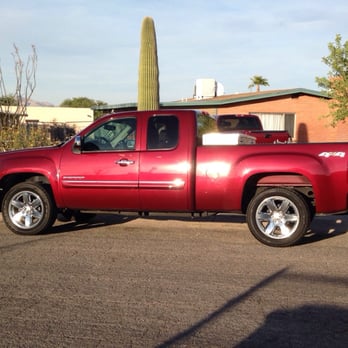 RoadRunner Auto Transport - Vehicle Shipping Near Me - Bethpage, New York