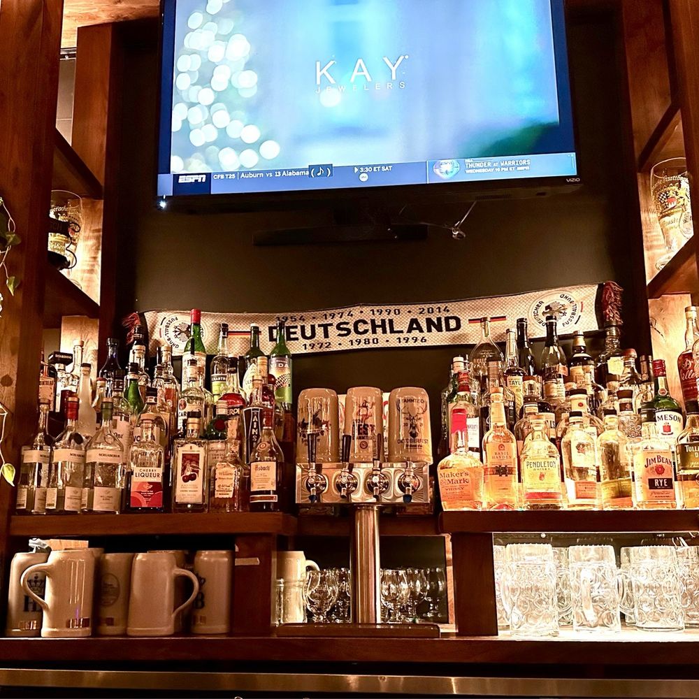 Stammtisch - Full bar, great service with a German theme - German Near Me - Portland, Oregon