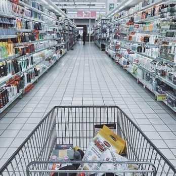 Confetti Liquors - a shopping cart in a grocery store - Beer, Wine & Spirits Near Me - Van Nuys, California Confetti Liquors - a shopping cart in a grocery store - Beer, Wine & Spirits Near Me - Van Nuys, California