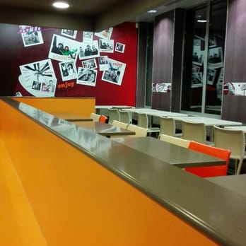 K.F.C. - Fast Food Near Me - Bouguenais, 44 K.F.C. - Fast Food Near Me - Bouguenais, 44