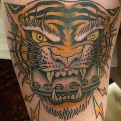 Lucky 7 Tattoo & Piercing - Tiger