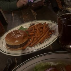 McNellie's South City - Burger night down south!!