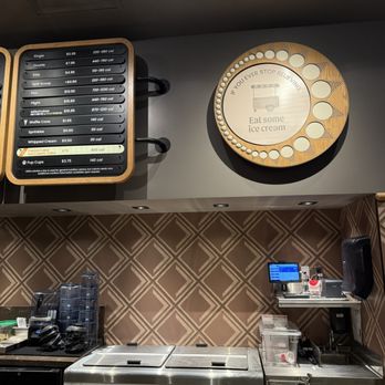 Salt & Straw - Ice Cream & Frozen Yogurt Near Me - Gilbert, Arizona