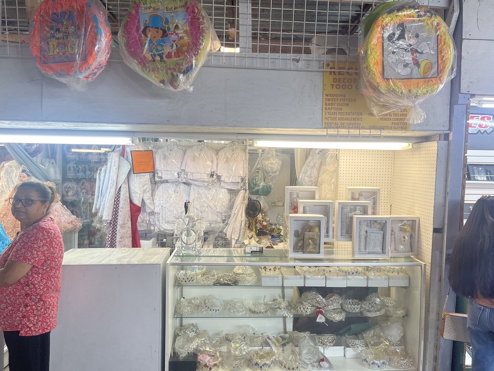 Ortiz Avenue Flea Market Image