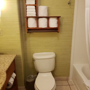 Hampton Inn & Suites Harlingen - So crisp! Look at those towels! Wut - Hotels Near Me - Harlingen, Texas Hampton Inn & Suites Harlingen - So crisp! Look at those towels! Wut - Hotels Near Me - Harlingen, Texas