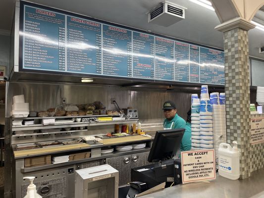 OMEGA BURGERS LAKEWOOD - Updated June 2025 - 195 Photos & 364 Reviews