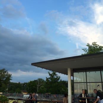 Strandbad Catering Arbon  - Lounge Sitzgelegenheit für einen Sundowner... - Hotels & Travel Near Me - Arbon, TG