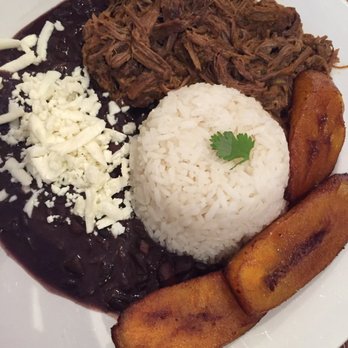 Arepas Cafe - Pabellón - Venezuelan Near Me - Astoria, New York
