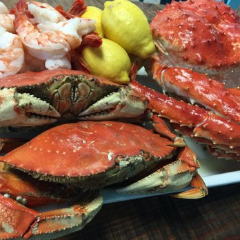 Seattle Fish Guys - "How do I love thee? Let me count the crab legs and prawns!" My guests will be doing flips for days! - Seafood Markets Near Me - Seattle, Washington
