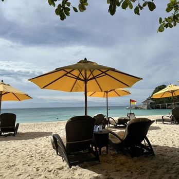 Shangri-La's Boracay Resort and Spa - Resorts Near Me - Malay, AKL