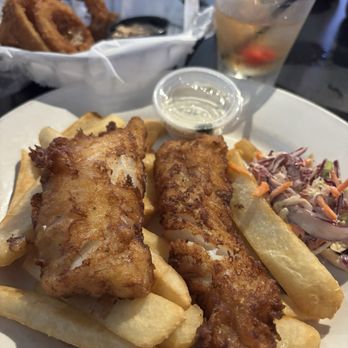 Weather Mark Tavern - Fish fry - Pubs Near Me - Chicago, Illinois Weather Mark Tavern - Fish fry - Pubs Near Me - Chicago, Illinois