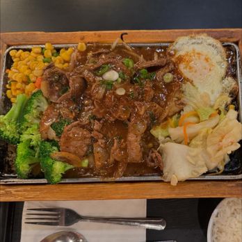 Class 302 Cafe - Peppercorn Beef - Taiwanese Near Me - Cerritos, California Class 302 Cafe - Peppercorn Beef - Taiwanese Near Me - Cerritos, California
