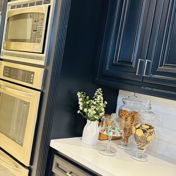 Elm Flooring & Remodeling - Dessert Corner - Flooring Near Me - Spring, Texas Elm Flooring & Remodeling - Dessert Corner - Flooring Near Me - Spring, Texas