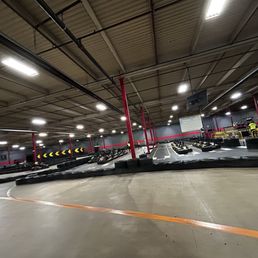Indoor track Indoor track