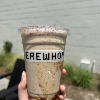 Erewhon - Frankie & Djerf's Banana Cream Shake 10/10 - Grocery Near Me - Pasadena, California Erewhon - Frankie & Djerf's Banana Cream Shake 10/10 - Grocery Near Me - Pasadena, California