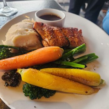 Yard House - Whiskey glazed salmon - Bars Near Me - Moorestown, New Jersey