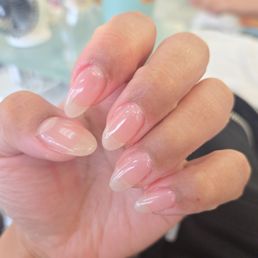 Gel builder on natural nails