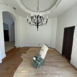 Bones Wood Floors - Sand and finishing