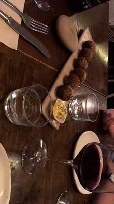 La Encomienda by null