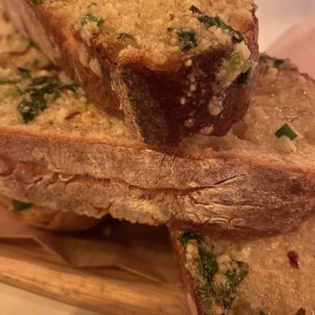 J Carver’s - Garlic OMG! Bread - Steakhouses Near Me - Austin, Texas