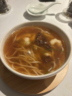 Tien Hsiang Lo by null