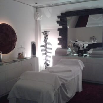 Tilo Weidig - Blick in das Massagestudio - Massage Near Me - Dresden, SN